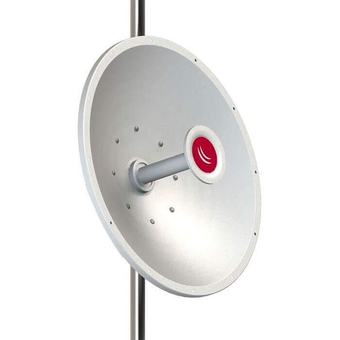 [MIK-MTAD-5G-30D3-PA] Antena Direccional de 30 dBi de 4.7 - 5.8 GHz, Ideal para NeTMetal 5. (mANT30PA). Mikrotik.